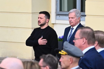 Zelensky meets with Finland's president