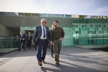 ゼレンシキー宇大統領、オランダにて国際刑事裁判所を訪問