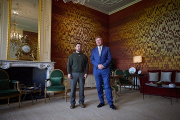 Le président ukrainien rencontre le roi des Pays-Bas