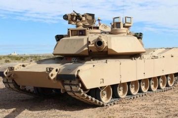 Medios: Los tanques Abrams para entrenar a las fuerzas ucranianas llegan a Alemania