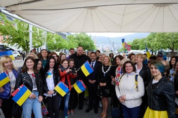 Ukraine's parliament speaker meets with Ukrainian refugees in Norway