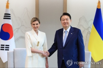 Ukraine's first lady, South Korea's president discuss need for air defense systems