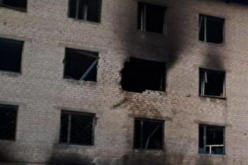 Tropas rusas atacan Kryvyi Rig alcanzando una empresa e hiriendo civiles 