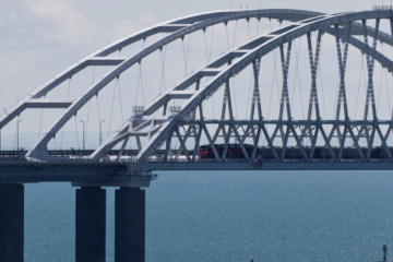 ロシアによるクリミア橋の修理が難航＝ウクライナ軍報道官