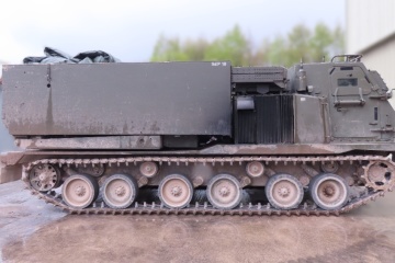 Ukrainian recruits mastering M270 MLRS in Britain