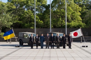 日本自衛隊、ウクライナへ１００台規模の車両を提供