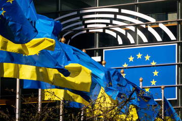 La UE prorroga el comercio libre de aranceles con Ucrania por un año