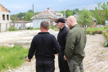 Ukraine : L’équipe de la Cour pénale internationale a visité les lieux de crimes de guerre dans la région de Soumy