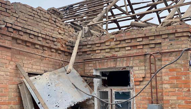 Guerre en Ukraine : Un mort et deux blessés dans une frappe russe sur Nikopol