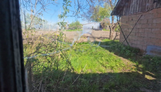 Russians shell village in Chernihiv region, seven houses damaged