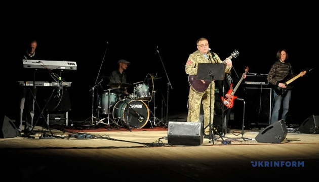 У Вінниці «афганський» гурт «Аскер» дав благодійний концерт на підтримку ЗСУ