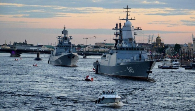 росія вивела у Північне море п’ять військових кораблів