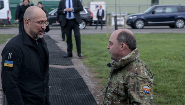Shmyhal, Wallace visit Ukrainian soldiers undergoing training in Britain