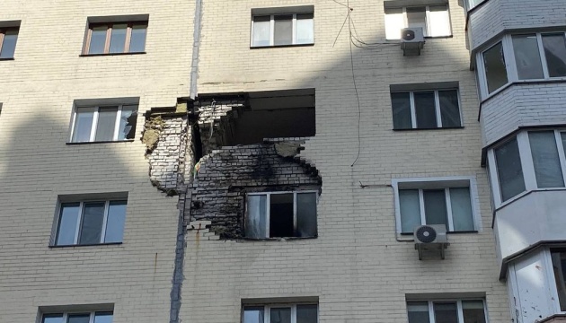 В Українці на Київщині завтра розпочнуть відновлення пошкодженого будинку