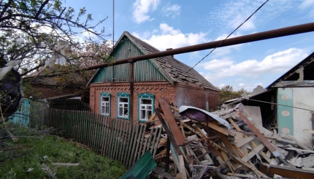 Загарбники за добу обстріляли 11 населених пунктів Донеччини - поліція показала наслідки