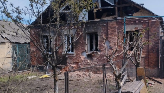 Russians open fire on Kharkiv region, elderly woman wounded