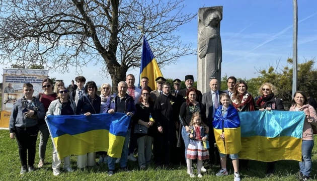 В Австрії українці вшанували пам’ять закатованих у концтаборі «Маутгаузен»