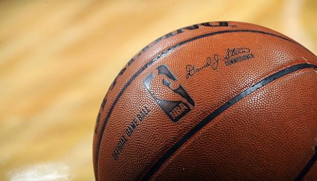 НБА: «Філадельфія» та «Денвер» виграли п'яті матчі серії плей-офф