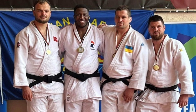 Українські дефлімпійці виграли 20 медалей на Євро із дзюдо у Софії