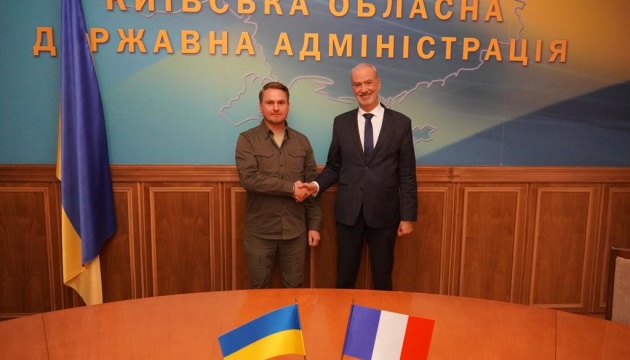 У Київській ОВА обговорили з послом Франції подальшу відбудову області