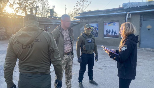 В Одесі на корупції викрили командира військового госпіталя