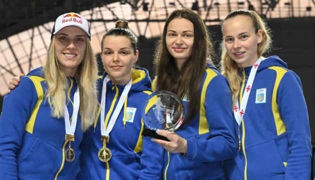 Жіноча збірна України з фехтування на шаблях – переможець етапу КС