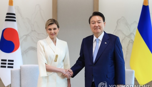Ukraine's first lady, South Korea's president discuss need for air defense systems