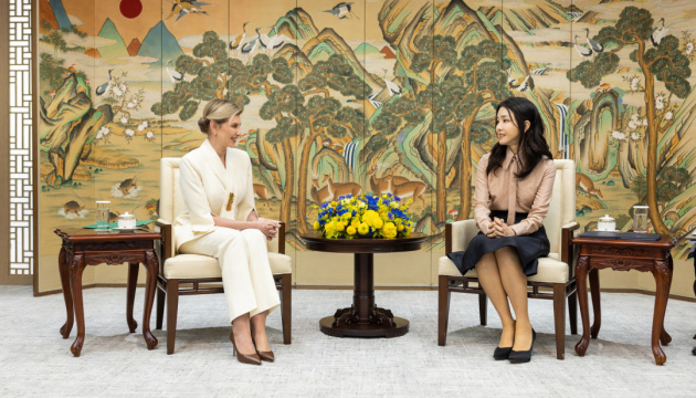 Zelenska invita a la esposa del presidente de Corea del Sur a la Cumbre de Primeras Damas y Caballeros 