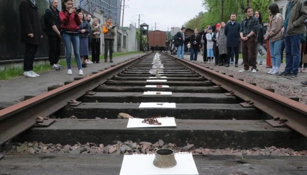 У Львові відбувся перформанс до 79-ї річниці депортації кримськотатарського народу