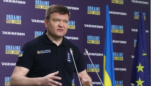 Об 11:00  - брифінг про пожежну та мінна безпека в Україні