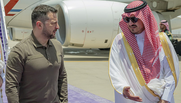 Zelensky meets with Crown Prince of Saudi Arabia