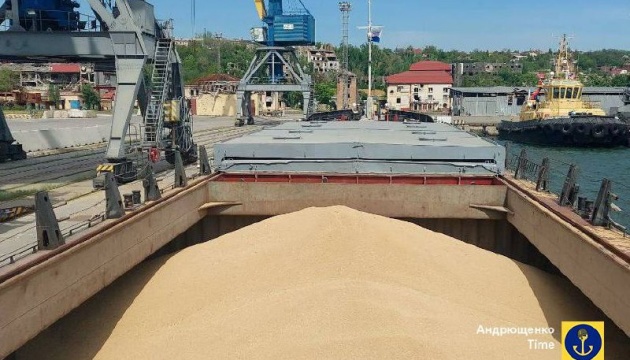 Another Russian ship with stolen Ukrainian grain leaves Mariupol