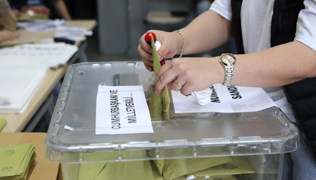 Вибори в Туреччині: на закордонних дільницях зафіксували рекордну активність виборців
