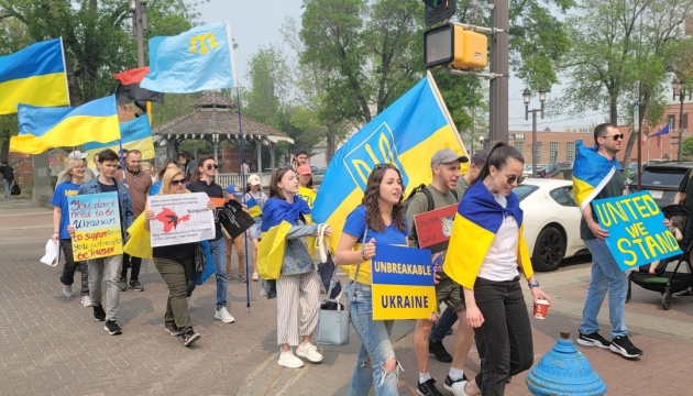 У Канаді відбувся мітинг на підтримку кримськотатарського народу
