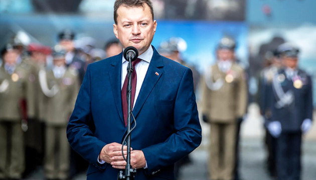 La Pologne propose de former 30 000 militaires ukrainiens