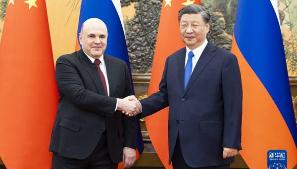 Сі Цзіньпін пообіцяв Росії підтримку Китаю в питаннях, що стосуються її основних інтересів
