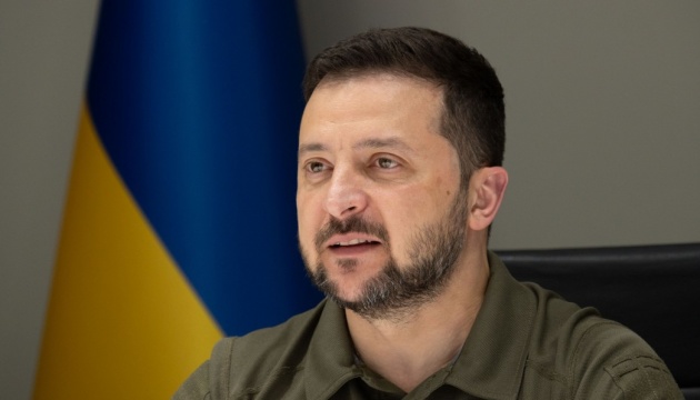 Zelensky speaks with Latin American media