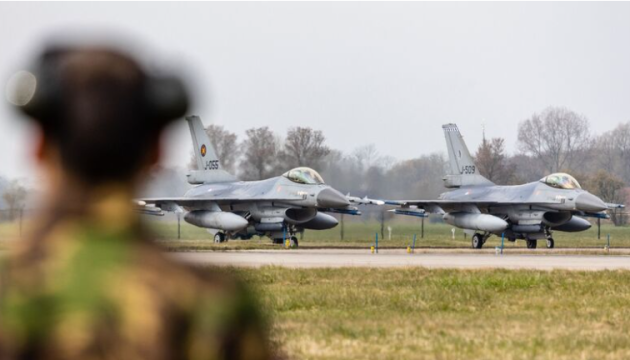 Навчання українських пілотів на F-16 може розпочатися влітку - міноборони Нідерландів