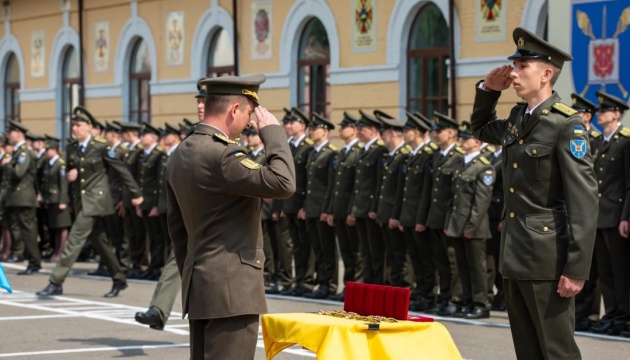 Київський військовий ліцей імені Богуна випустив майже 300 кадетів