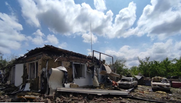 Guerre en Ukraine : Un mort et neuf blessés dans une frappe russe sur Toretsk 