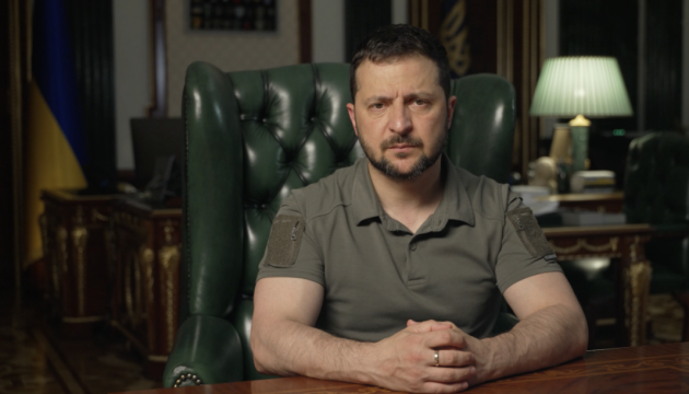 Selenskyj erörtert mit Sunak Verteidigungsbedürfnisse und russischen Terror gegen Odessa