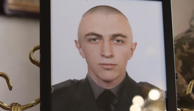 У Хмельницькому перейменували вулицю на честь Героя України Дмитра Крамара