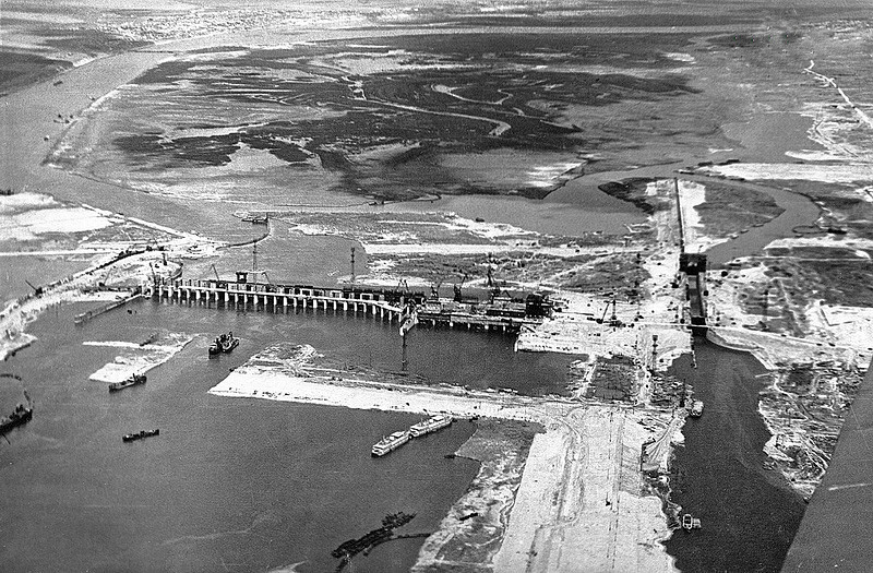 Будівництво Каховської ГЕС. 1955 рік