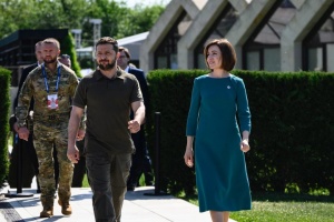Зеленський у Молдові зустрічається із Санду