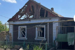 Siedlung Biloserka in Region Cherson unter Beschuss: Ein Toter, zwei Verletzte 