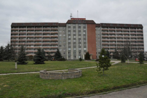 Івано-Франківська лікарня отримала з Німеччини десять функціональних ліжок