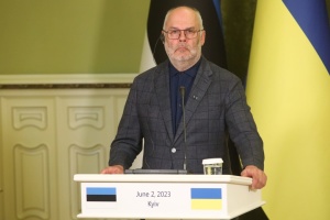 Україна заслужила на мир в межах міжнародно визнаних кордонів - президент Естонії
