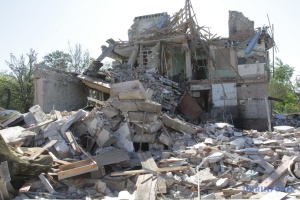 Rescatan con vida a cuatro personas de entre los escombros en la región de Dnipropetrovsk