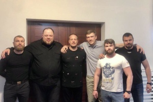 Стефанчук зустрівся у Туреччині із захисниками «Азовсталі»