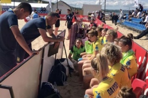 Збірна України з пляжного футболу виграла два матчі у команди Польщі 